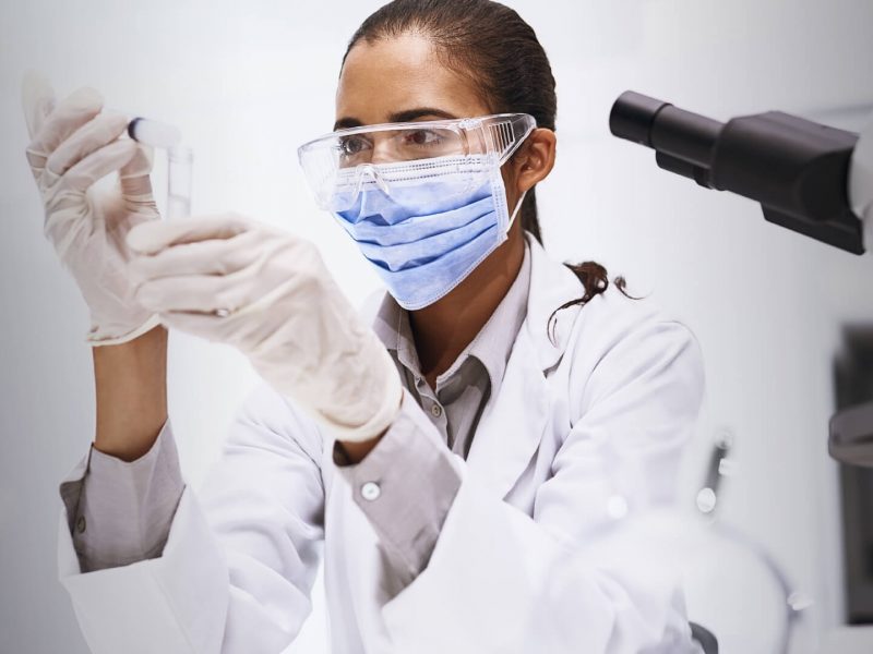 Scientist in medical research facility.